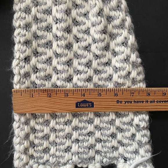 Steve Madden hat and scarf woman’s set - Picture 6 of 12